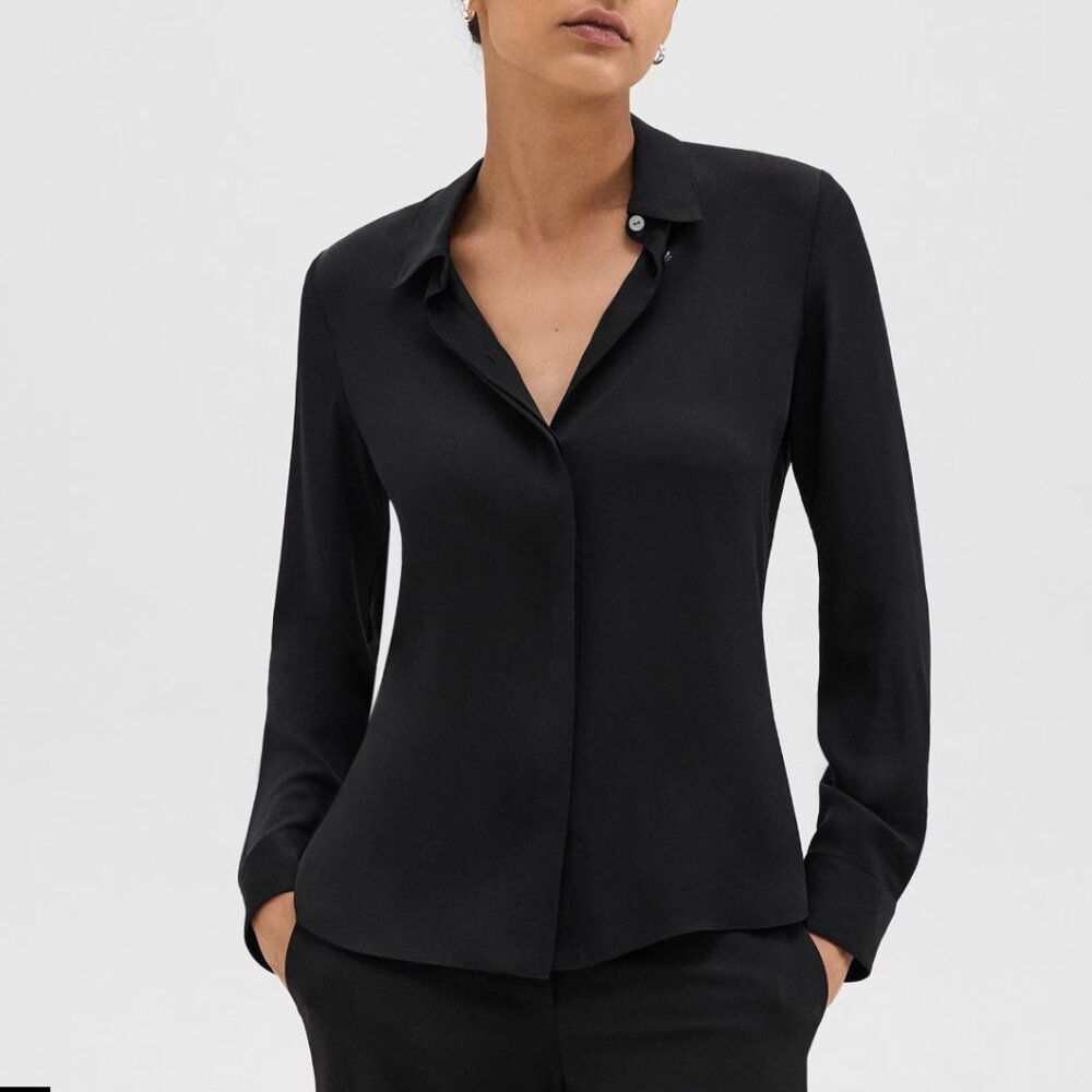 Theory - Fitted Shirt in Silk Georgette